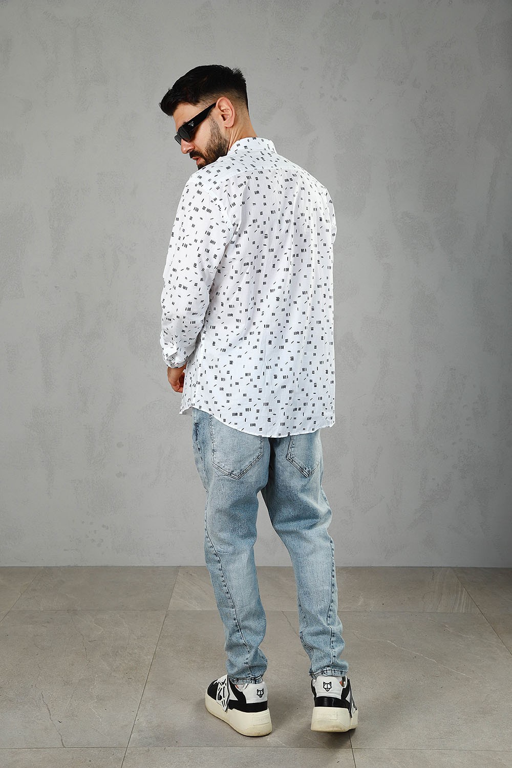 Timas white Shirt ⊶ Online at a great price — Pause Jeans™